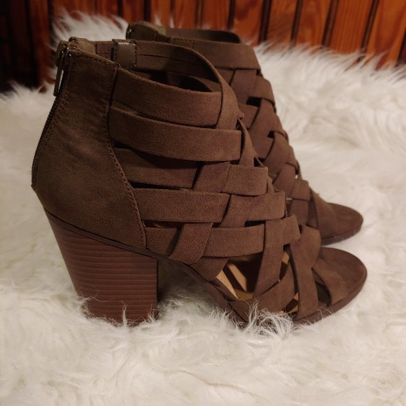 Just Fab Heels - Picture 3 of 7